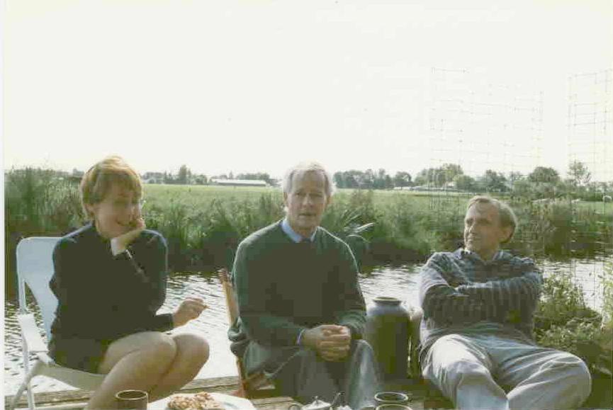 97HOEF02.JPG