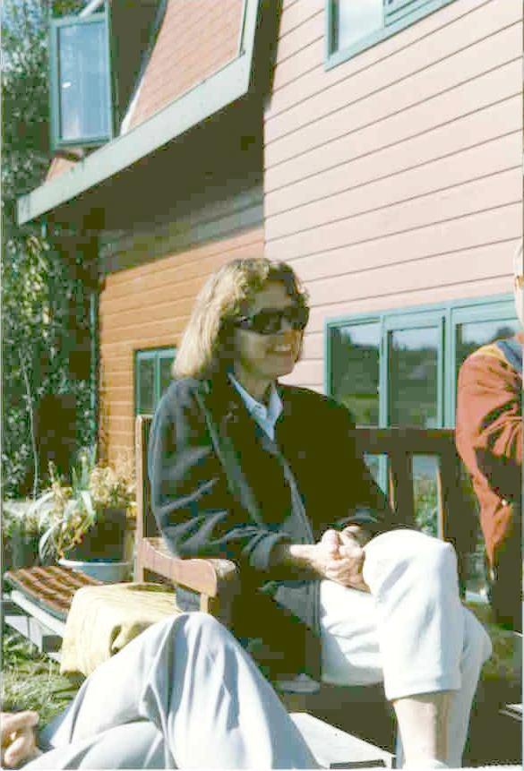 97HOEF03.JPG